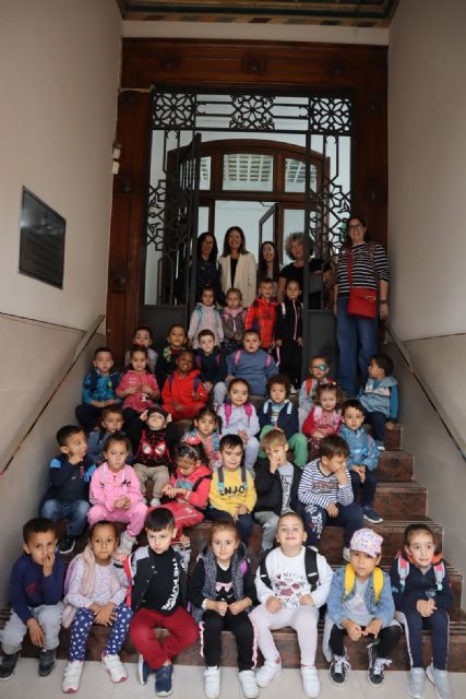 Los alumnos de Infantil del colegio Mediterráneo visitan el Ayuntamiento - 1, Foto 1