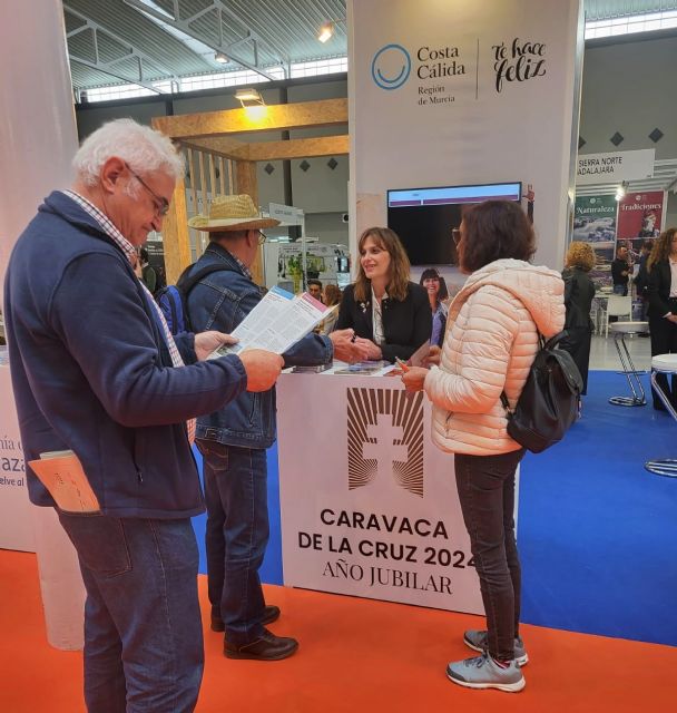 Caravaca promociona el Año Jubilar 2024 y sus recursos naturales y culturales en la Feria de Turismo de Interior (INTUR) - 2, Foto 2