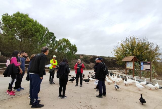 Las rutas ambientales continúan con éxito con el itinerario entre La Contraparada y el Molino de los Casianos - 2, Foto 2