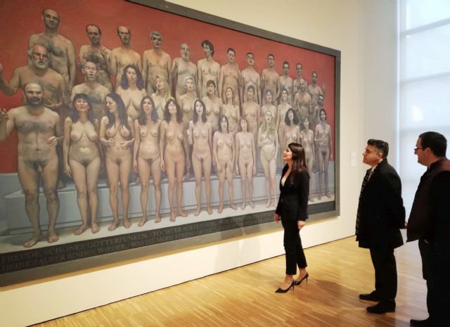 El Mubam exhibe el óleo La fraternidad universal, en el que García Ibáñez reinterpreta el Himno de la Alegría con un coro desnudo - 2, Foto 2