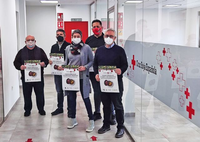 La Semana solidaria del caldo con pelotas de Murcia ofrecerá una Navidad más cálida a los usuarios de Cruz Roja - 1, Foto 1