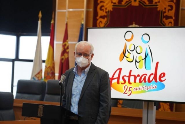 Presentación de las actividades que se van a realizar con motivo del 25 aniversario de Astrade - 3, Foto 3