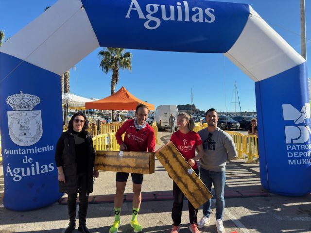 Mario Molina Salas y Paloma Sala, ganadores de la Carrera Popular de Navidad de Águilas - 1, Foto 1