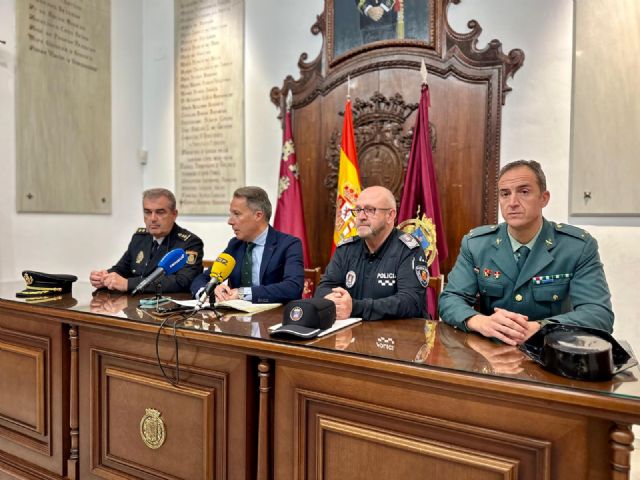 En marcha el dispositivo de seguridad y emergencias previsto por el Ayuntamiento para esta Navidad en Lorca - 1, Foto 1