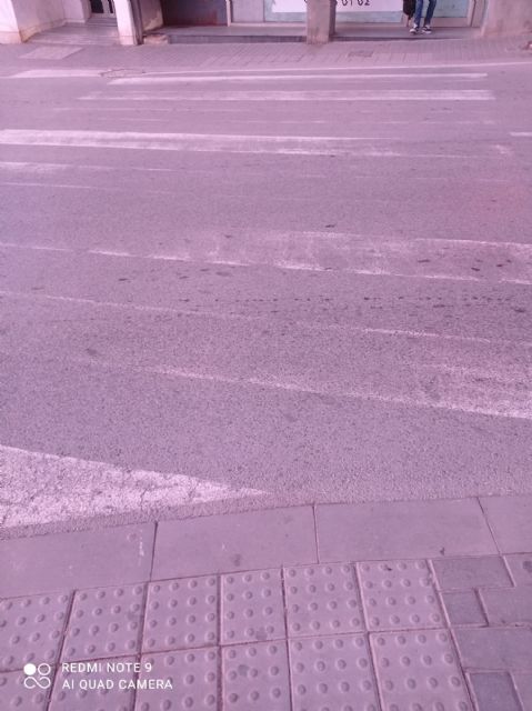 La señalización horizontal de muchas vías públicas de la ciudad Lorca está muy deteriorada - 2, Foto 2