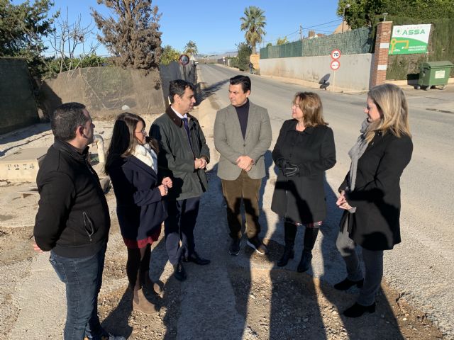 La Comunidad destina un millón de euros a mejorar la seguridad en la carretera que une San Pedro del Pinatar con el paraje Lo Romero - 2, Foto 2