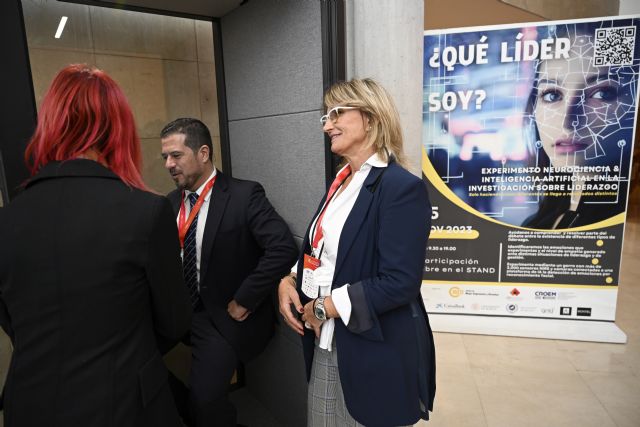 La Cátedra Mujer Empresaria y Directiva de la UMU desarrolla una pionera investigación con neurociencia e inteligencia artificial aplicada a los modelos de liderazgo en las empresas - 1, Foto 1