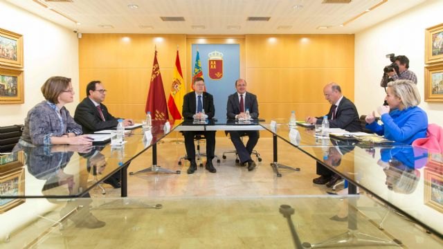 Pedro Antonio Sánchez y Ximo Puig reivindican un gran pacto nacional que acabe con la guerra del agua y un justo sistema de financiación - 2, Foto 2