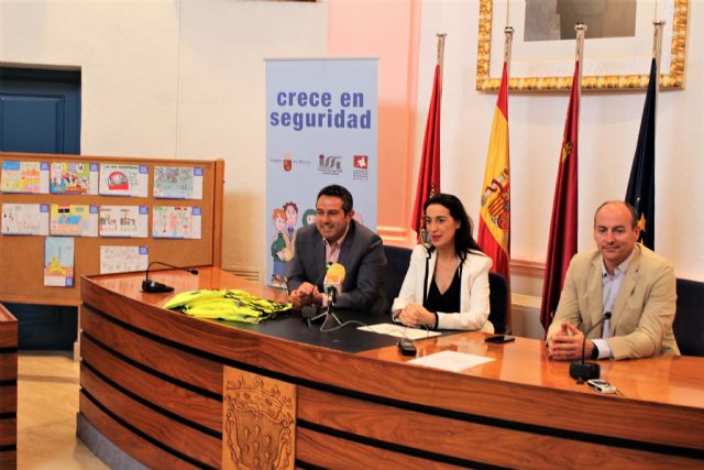 Entregados los premios del concurso escolar Crece en Seguridad, dirigido a más de 400 alumnos de 5° de Primaria, participando 206 alumnos y siete centros educativos de Alcantarilla - 2, Foto 2