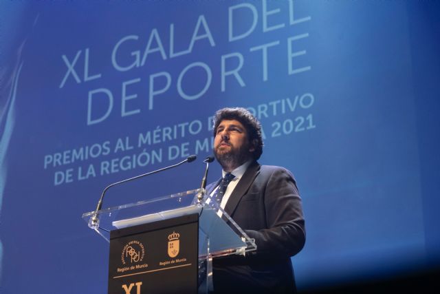 López Miras define a los deportistas de la Región de Murcia como una generación de oro - 1, Foto 1