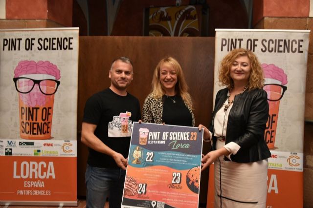 Los científicos Lluis Montoliu, Aurora Martín Nájera, Sergio Belmonte, Anabel Forte, Trinidad Herreros y Gregorio Romero protagonistas del Festival 'Pint of Science' en Lorca - 1, Foto 1