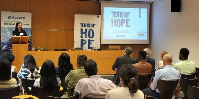 ´Tents of hope´: una campaña para descubrir el valor que aportan las personas refugiadas al mercado laboral y a la sociedad - 1, Foto 1