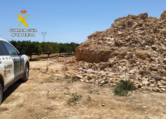 La Guardia Civil investiga a los dos presuntos autores del derribo de un molino de viento en el Campo de Cartagena - 2, Foto 2