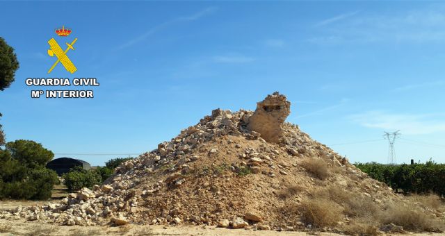 La Guardia Civil investiga a los dos presuntos autores del derribo de un molino de viento en el Campo de Cartagena - 5, Foto 5