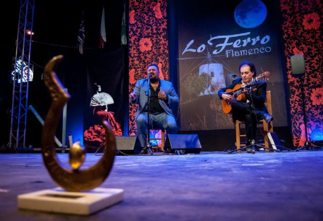 Málaga y Lo Ferro estrechan lazos con la presentación del festival en la localidad andaluza - 5, Foto 5