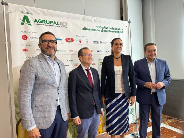 Jornada 100 años de industria alimentando el empleo regional - 1, Foto 1