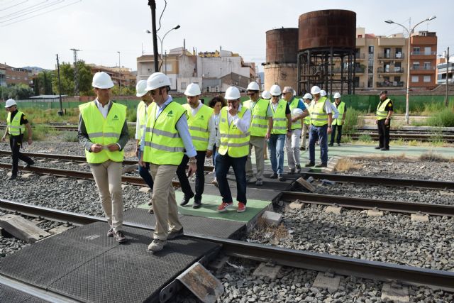 Marcos Ortuño: Constatamos la paralización de las obras del AVE por una decisión caprichosa del PSOE - 1, Foto 1