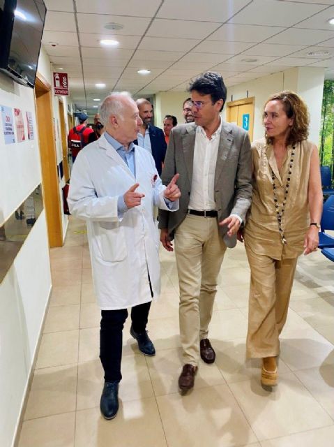 El alcalde de Molina de Segura visita el servicio de detección precoz de cáncer de mama de Ribera Hospital de Molina - 1, Foto 1