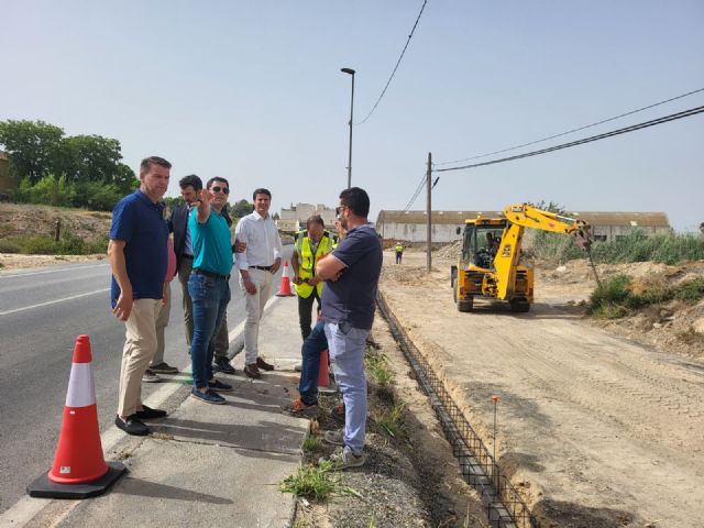 El Gobierno local mejora la seguridad de los peatones en la vía que conecta La Torrealta con el casco urbano de Molina de Segura - 1, Foto 1