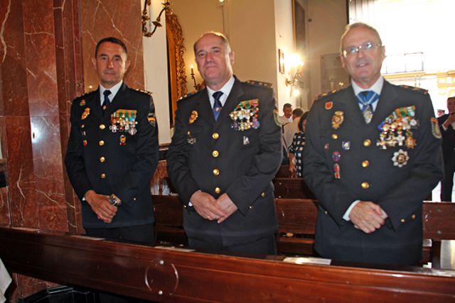 España Sevilla.Misa en honor a la Virgen del Carmen en Sevilla en la capilla de los marineros de la Esperanza de Triana - 1, Foto 1