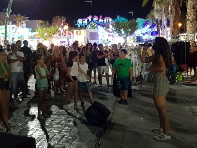 Descuentos y música en la Shopping Night del verano - 2, Foto 2