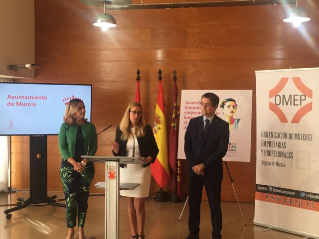 La colaboración entre el Ayuntamiento y OMEP permitirá desarrollar un programa de autoempleo femenino - 1, Foto 1