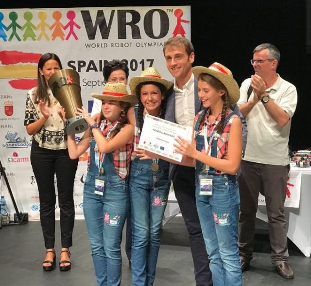 Seis equipos de centros educativos de Murcia, Madrid, Tenerife, Ibiza y Badalona ganan la olimpiada nacional de robótica - 1, Foto 1