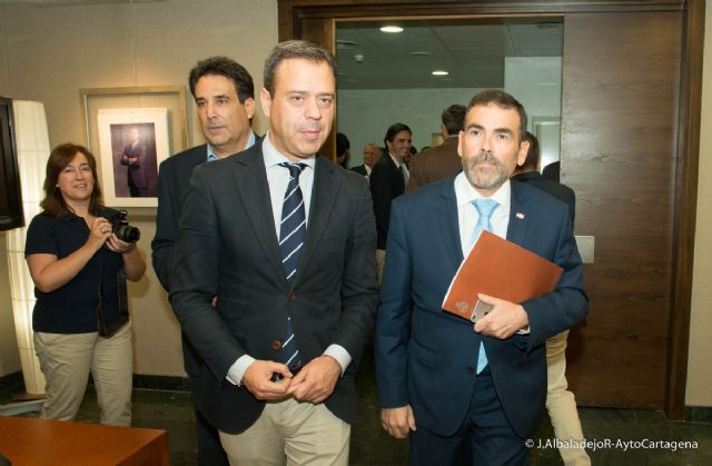 El alcalde expone en la Comisión de Empleo de la Asamblea Regional medidas para ayudar a los emprendedores y favorecer la formación - 1, Foto 1