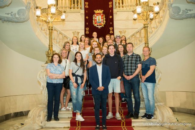 Una veintena de estudiantes noruegos visitan el Palacio Consistorial - 3, Foto 3