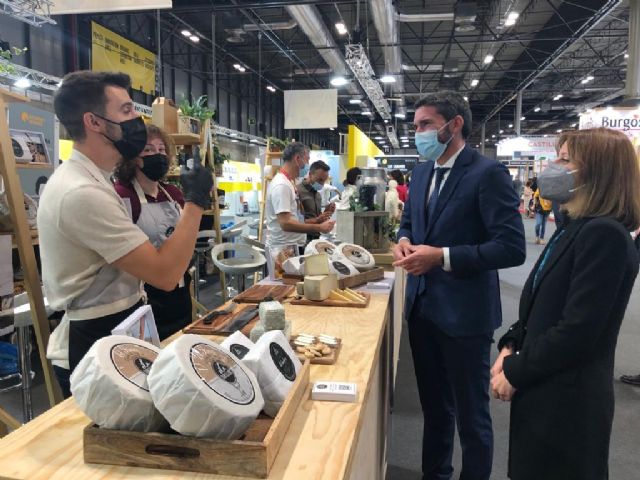 La Región muestra su oferta de alimentación y bebida en el Salón Gourmets de Madrid - 1, Foto 1