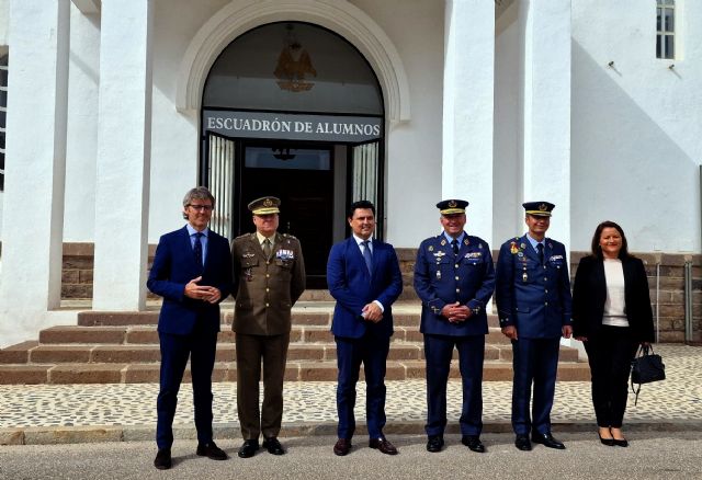 La Comunidad asume una parte de los terrenos del antiguo aeropuerto de San Javier - 1, Foto 1