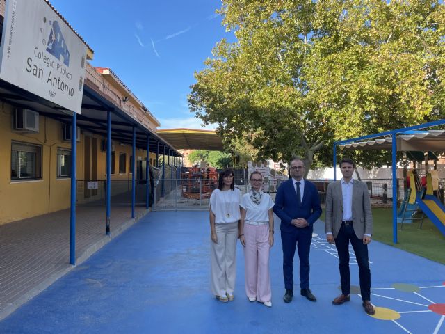 El CEIP San Antonio de Molina de Segura mejora su aislamiento con el cambio de cubiertas - 3, Foto 3