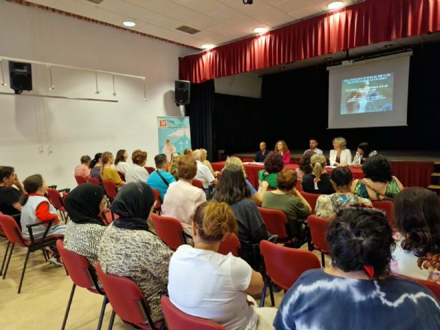 El Ayuntamiento da a conocer en Sucina las posibilidades de empleo para las mujeres rurales del municipio - 4, Foto 4