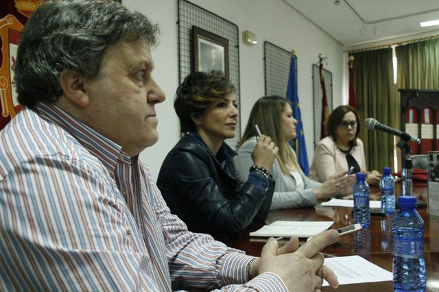 Librería Delfos rinde homenaje al valdepeñero Francisco Nieva, en la vigésima séptima edición de su Certamen de Relatos en Prosa - 1, Foto 1