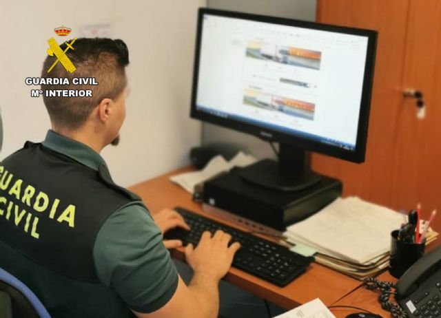 La Guardia Civil desarticula un grupo delictivo que estafó más de 100.000 euros a una empresa hortofrutícola de Alhama de Murcia - 1, Foto 1