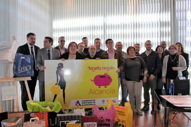 25 establecimientos de la Asociación de Comerciantes de Alcantarilla se adhieren a la Tarjeta Regalo Alcancía - 2, Foto 2