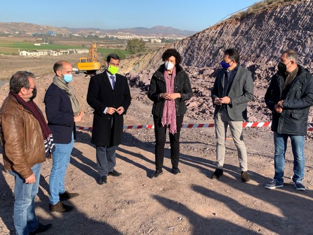 Fomento mejora la carretera que une la diputación lorquina de Almendricos con Puerto Lumbreras - 1, Foto 1