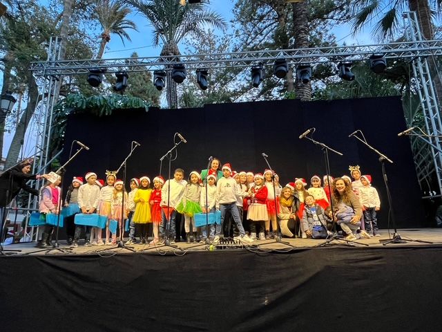 Los escolares aguileños ponen música a la Navidad - 4, Foto 4