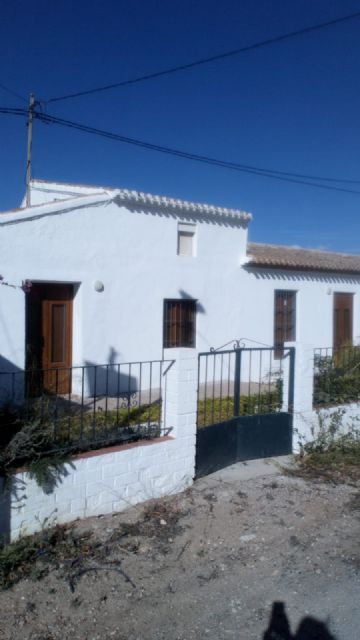 Los vecinos de Tallante reclaman la apertura del edificio del albergue - 2, Foto 2