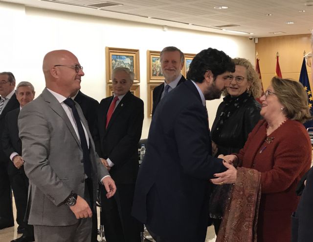 Fernando López Miras se reúne con los miembros del Consejo de Academias de la Región de Murcia - 1, Foto 1