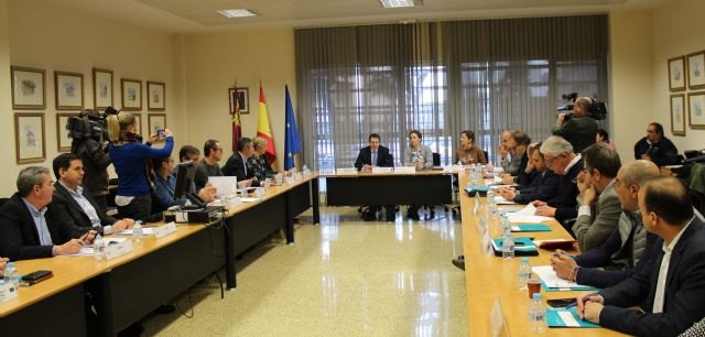 El Gobierno regional apuesta por una PAC con presupuesto suficiente para mantener las rentas de agricultores y ganaderos - 1, Foto 1