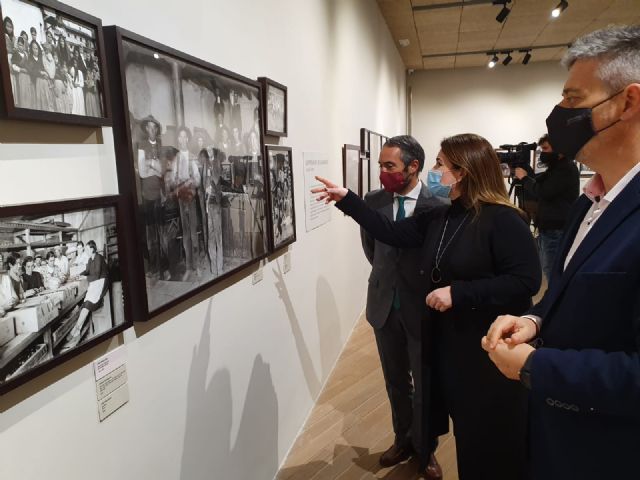 El Archivo Regional acoge una exposición sobre los orígenes del patrimonio inmaterial - 1, Foto 1