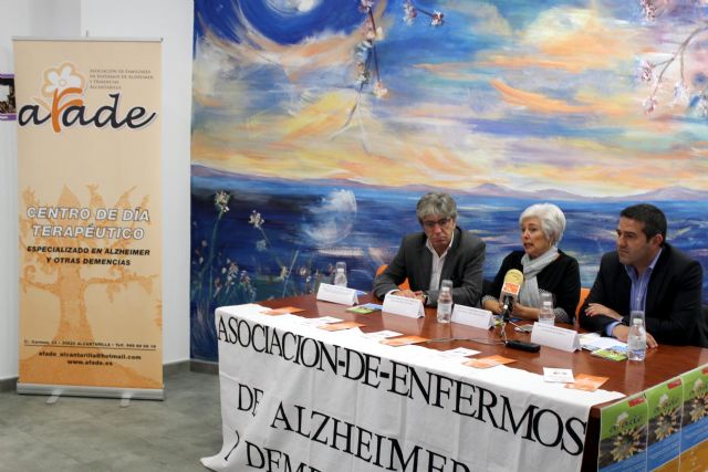 Comienza en Alcantarilla la jornada Enfermedad de Alzheimer: Factores de Riesgo y Prevención de la Patología - 2, Foto 2