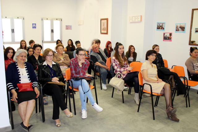 Comienza en Alcantarilla la jornada Enfermedad de Alzheimer: Factores de Riesgo y Prevención de la Patología - 3, Foto 3