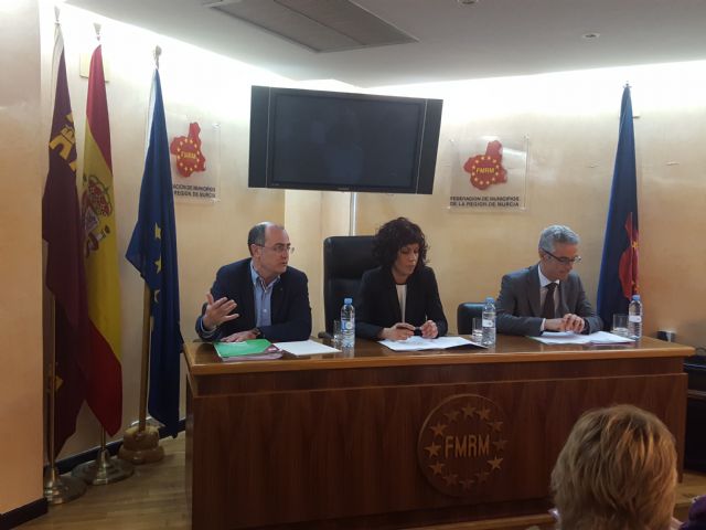 Francisco Calderón participa en la constitución de la Comisión de Asuntos Sociales de la FMRM - 4, Foto 4