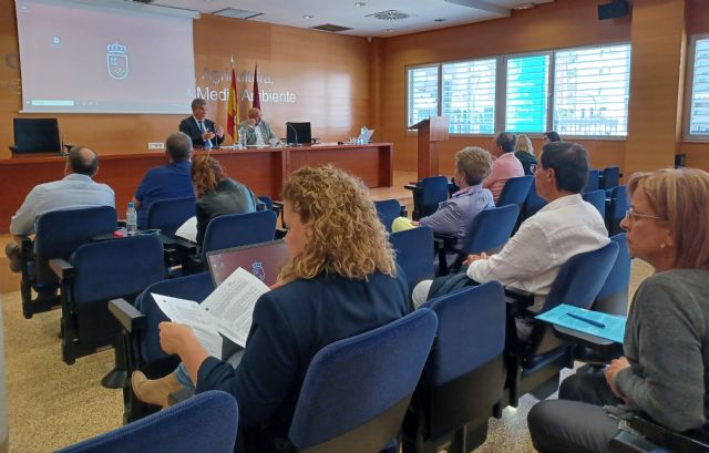 El Comité Científico valora la retirada de biomasa como una medida eficaz para el mantenimiento del Mar Menor - 1, Foto 1