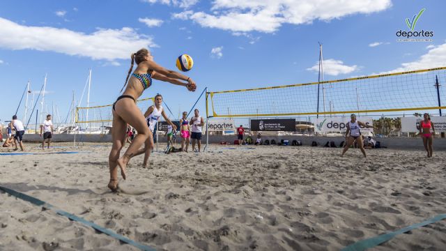 83 equipos participaron en el primer Torneo Villananitos Beach Volleyball - 1, Foto 1