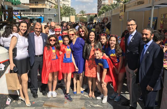 Inauguración de la I Muestra de Cooperativas Escolares Creando Futuro: Fomento del Emprendimiento Cooperativo en la Escuela - 2, Foto 2