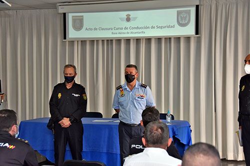 VII Jornadas de Conducción de Seguridad de la Policía Nacional en la base aérea de Alcantarilla - 2, Foto 2