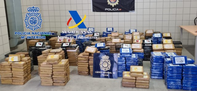 Intervenidos unos 1500 kilos de cocaína ocultos en un contenedor en el puerto de Barcelona - 1, Foto 1